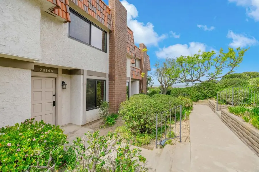 28146 Ridgecove Ct S, Rancho Palos Verdes, CA 90275 - #2