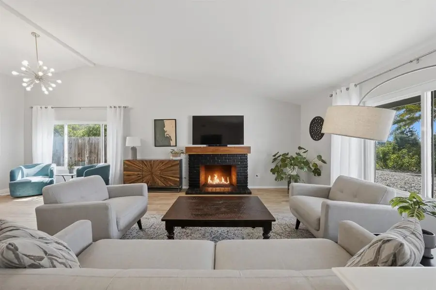 12627 Benavente Way, San Diego, CA 92129 - #3