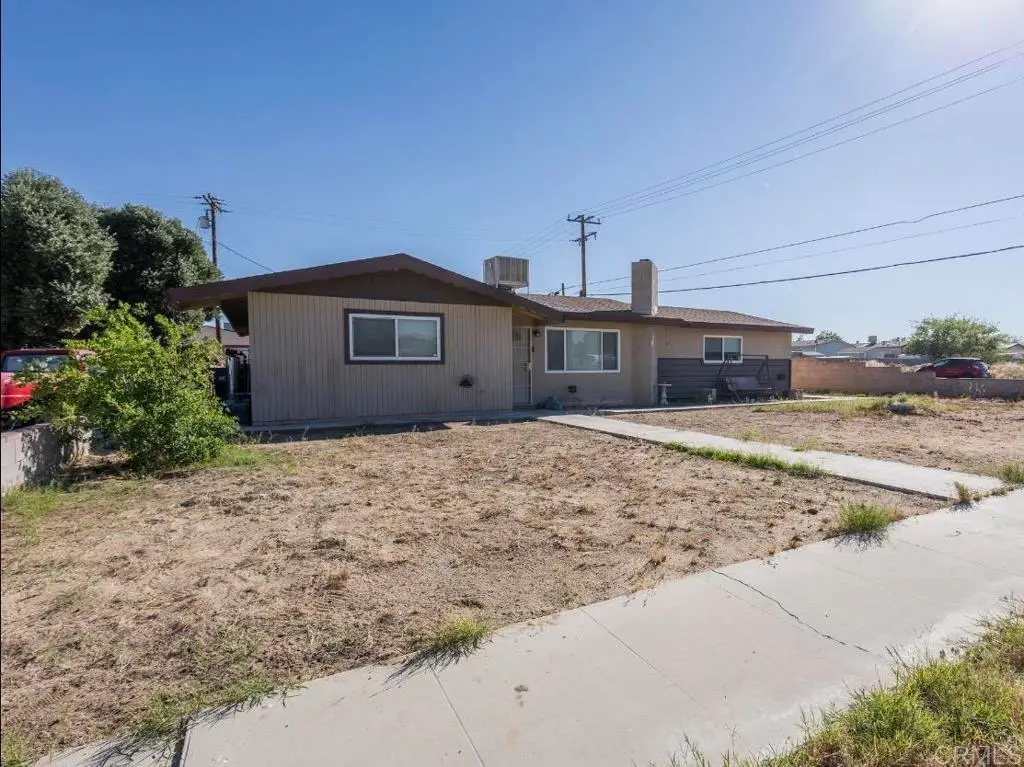 249 W Graaf Avenue, Ridgecrest, CA 93555 - #1