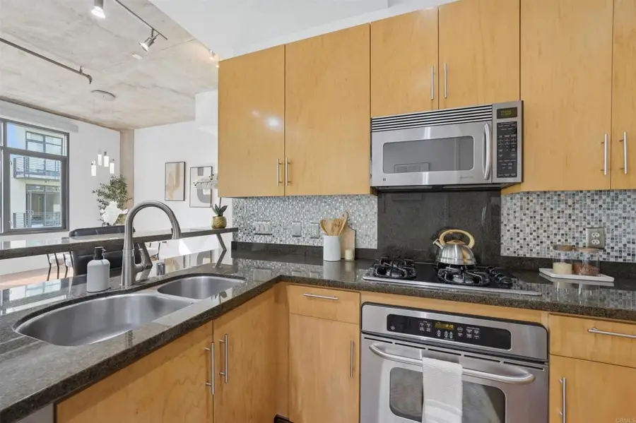 1050 Island Avenue #525, San Diego, CA 92101 - #3
