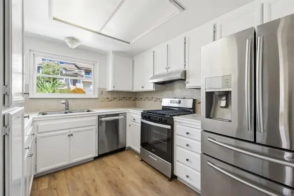 1257 Soria Glen, Escondido, CA 92026