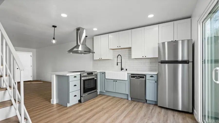 7986 Camino Jonata, San Diego, CA 92122 - #3