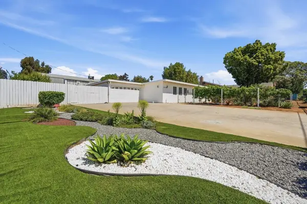 2152 Oak Hill Drive, Escondido, CA 92027