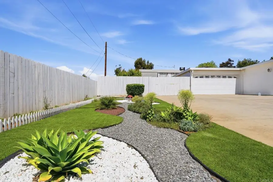 2152 Oak Hill Drive, Escondido, CA 92027 - #3