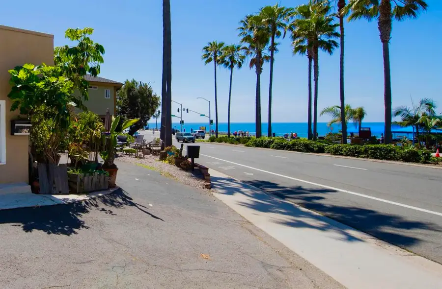 3056 Carlsbad Boulevard, Carlsbad, CA 92008 - #3