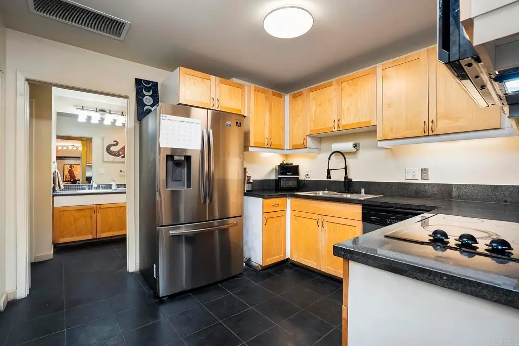 1150 J St #313, San Diego, CA 92101 - #1