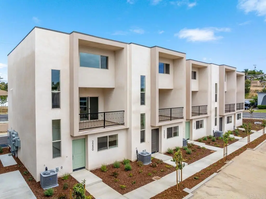 2244 Calle Chanate, San Diego, CA 92139 - #1