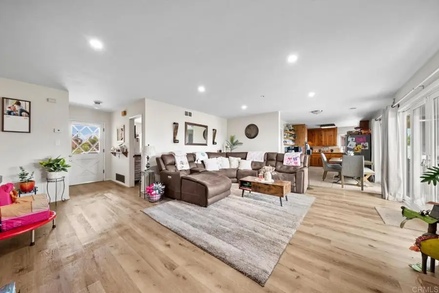 737 Carlow Court, El Cajon, CA 92020 - #2