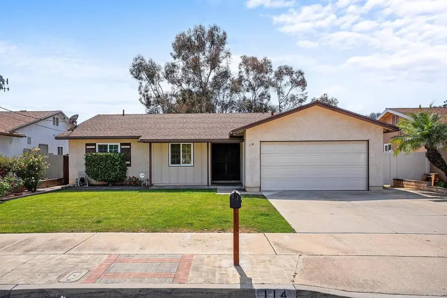 114 Arran Ave, Spring Valley, CA 91977 - #2