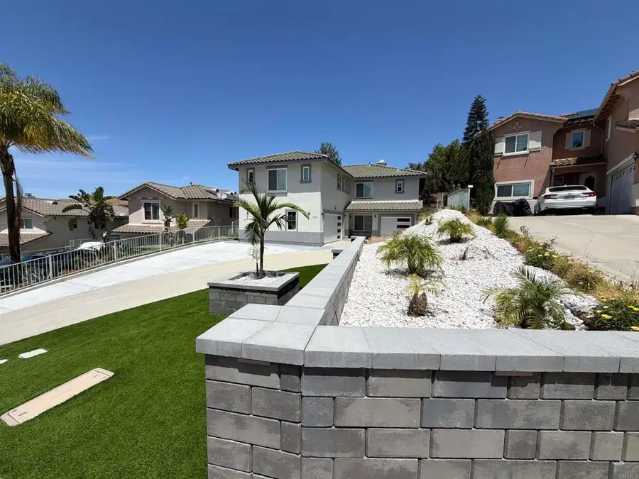 10421 Magical Waters Ct, Spring Valley, CA 91978 - #2