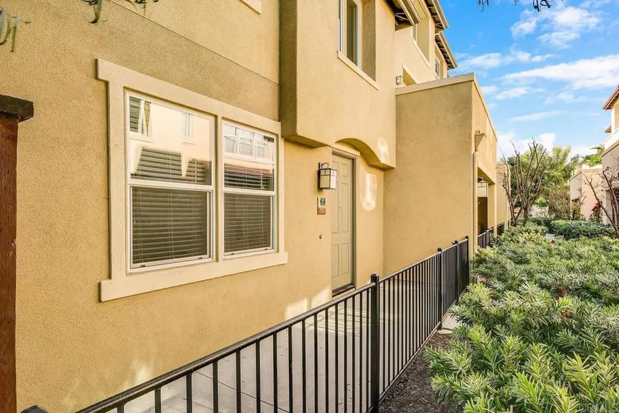 751 Paradise Way, National City, CA 91950 - #3