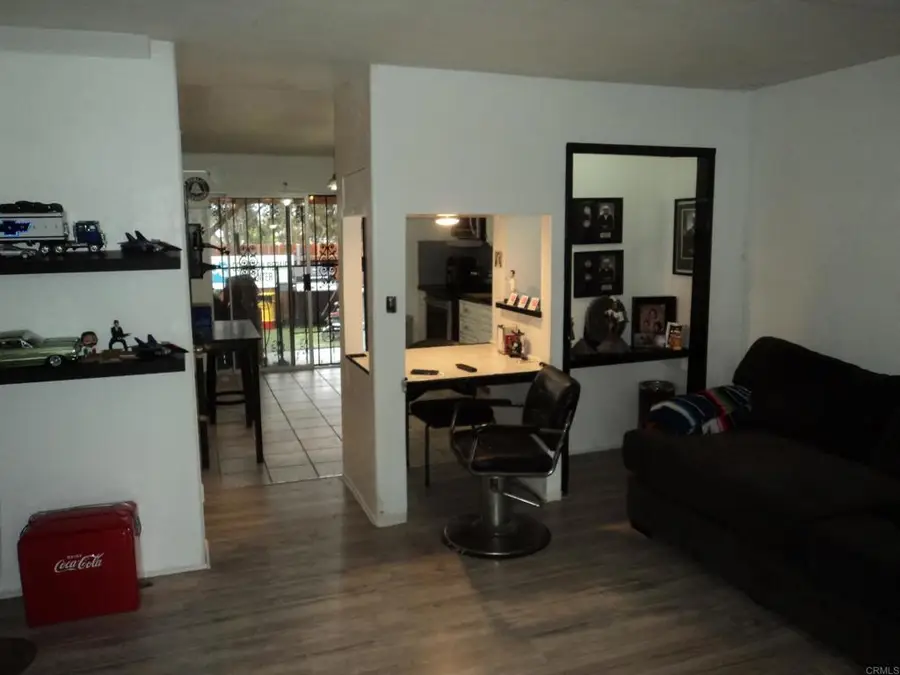 2083 Berry St, Lemon Grove, CA 91945 - #3