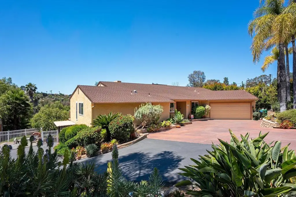 11021 Valley Lights Dr, El Cajon, CA 92020 - #1