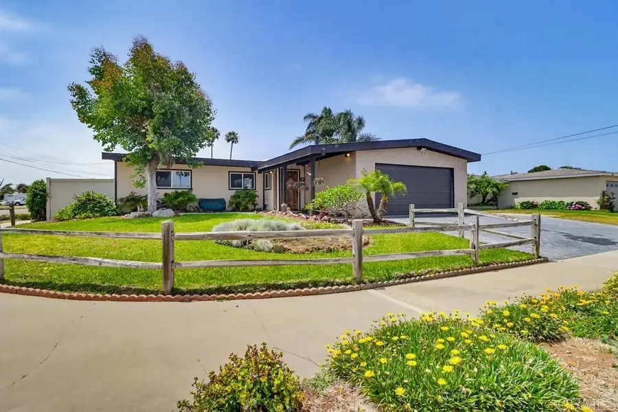 737 Hemlock Avenue, Imperial Beach, CA 91932 - #2