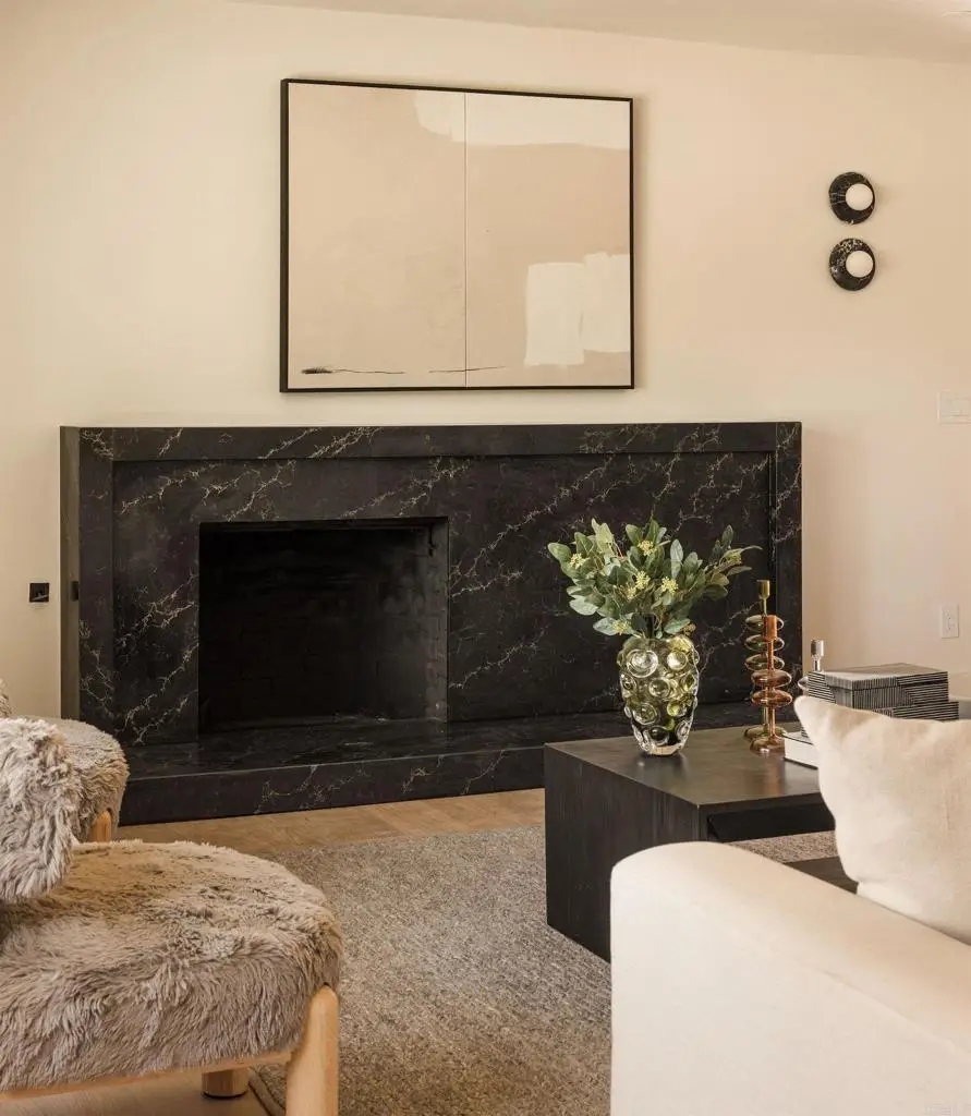 2215 Golden Cir, Newport Beach, CA 92660 - #2
