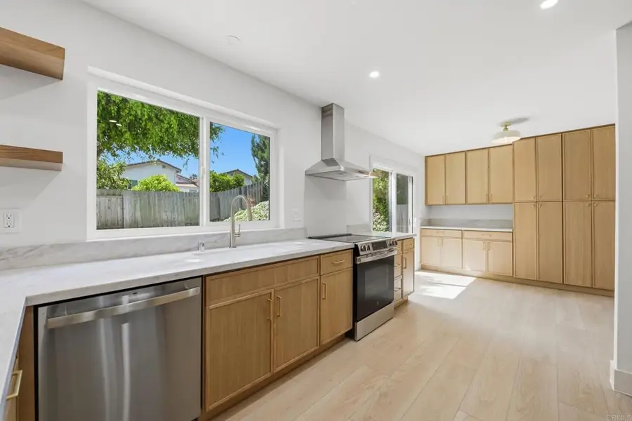6739 Cantil Street, Carlsbad, CA 92009 - #2