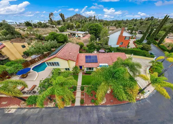 10042 Resmar Court, La Mesa, CA 91941