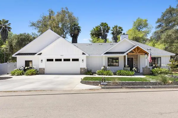 25812 Willow Lane, Escondido, CA 92026