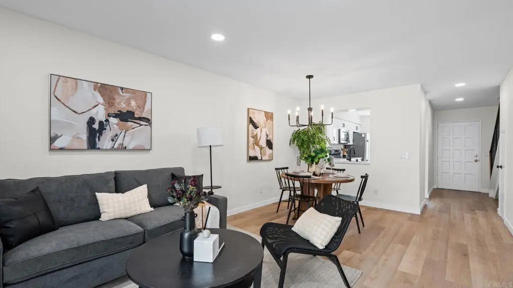 134 Espanas, Escondido, CA 92026 - #1