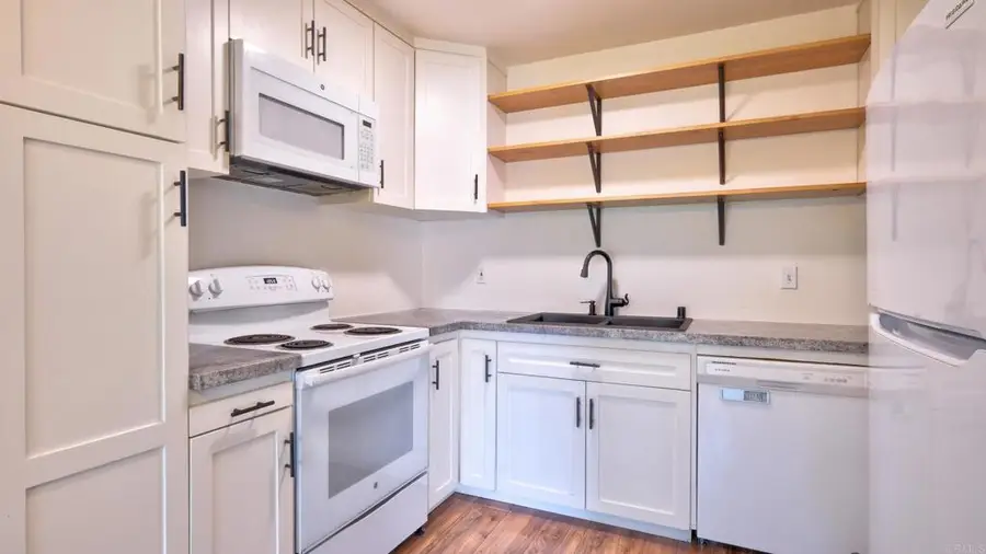 1811 E Grand Avenue #100, Escondido, CA 92027 - #2
