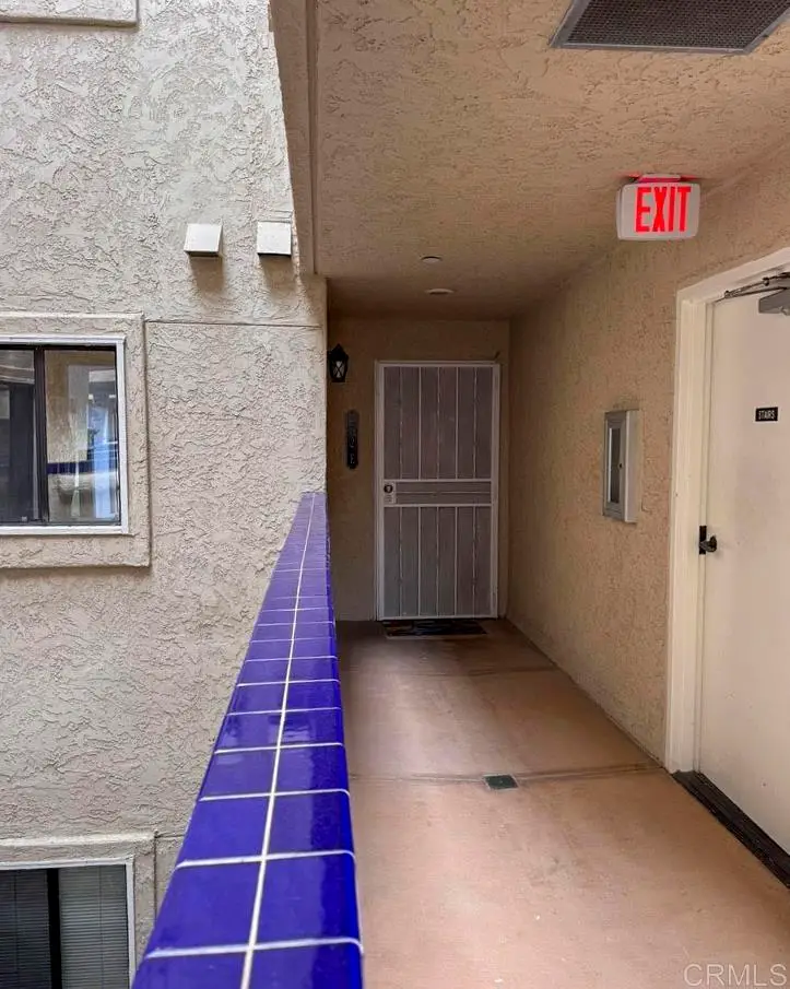 12132 Royal Birkdale Row #202, San Diego, CA 92128 - #2