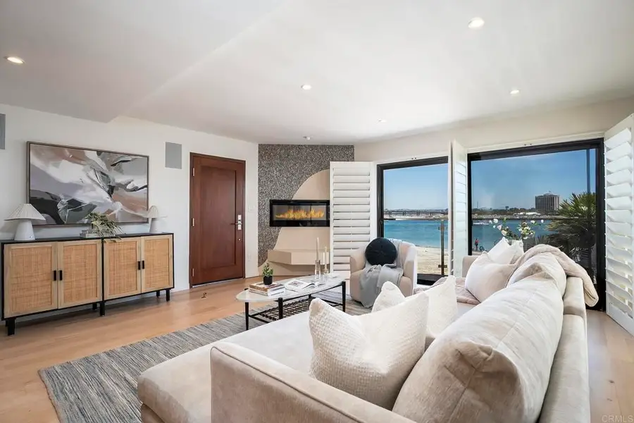 2820 Bayside Walk #6, San Diego, CA 92109 - #3