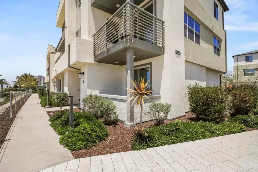 1891 Cosmopolitan Lane #6, Chula Vista, CA 91915 - #3