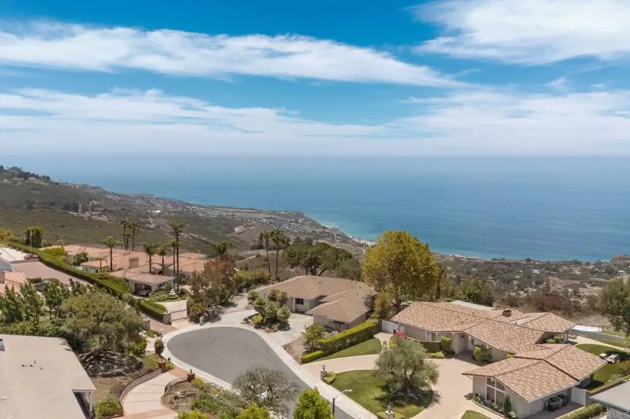 17 Amber Sky Dr, Rancho Palos Verdes, CA 90275 - #2
