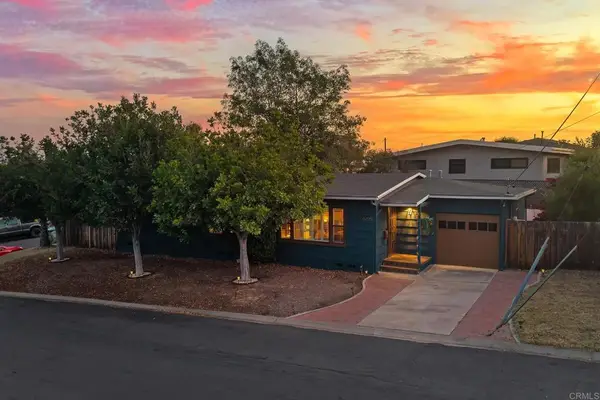 6705 Rolando Knolls Dr, La Mesa, CA 91942
