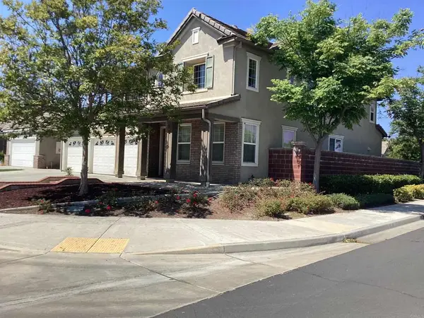 39263 Half Moon Circle, Murrieta, CA 92563