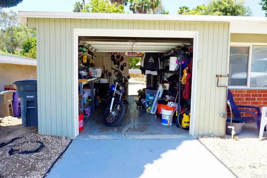704 Galopago St., Spring Valley, CA 91977 - #3