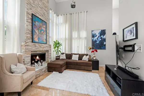 1254 La Crescentia Dr, Chula Vista, CA 91910