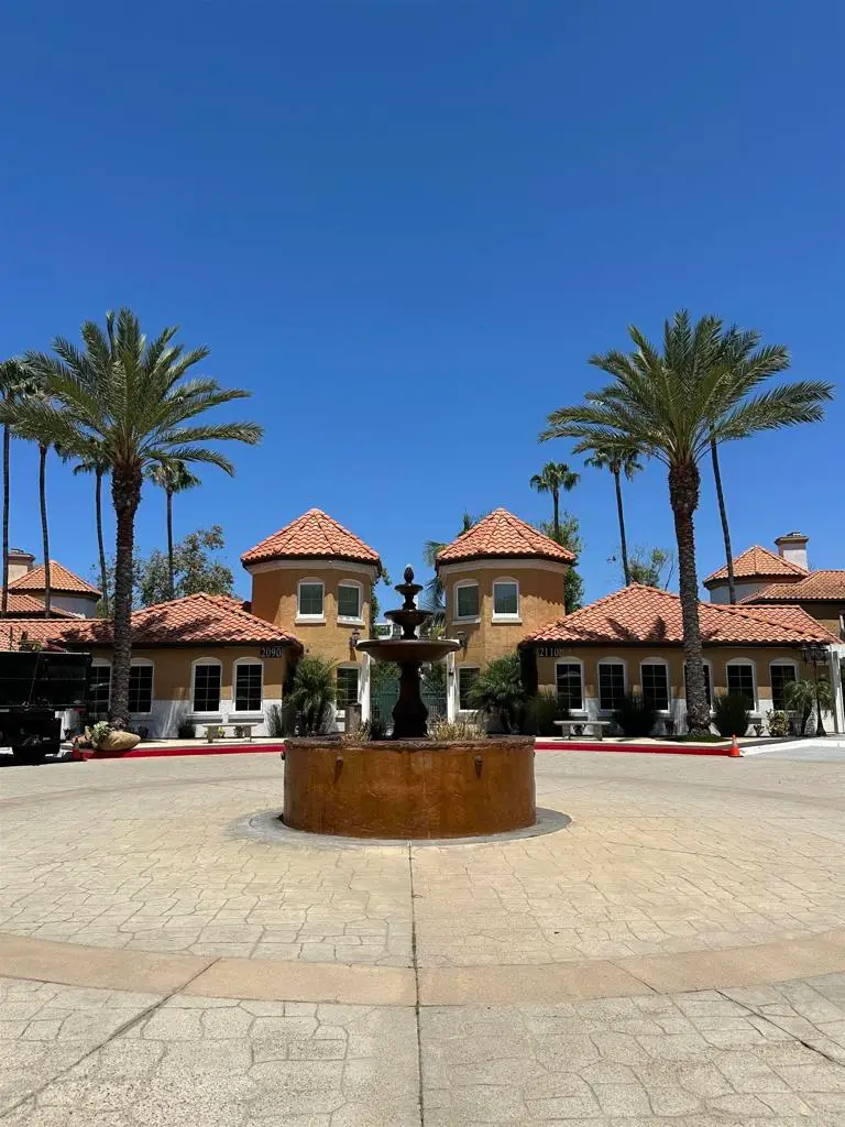 2220 Camino De La Reina #5215, San Diego, CA 92108 - #2