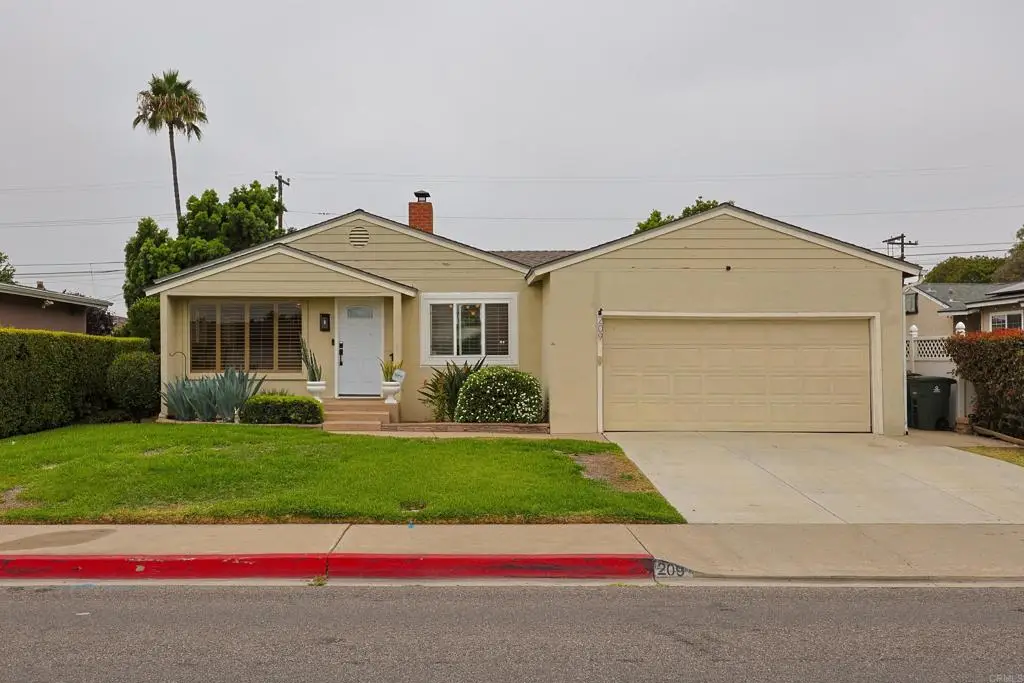 209 L Street, Chula Vista, CA 91911 - #1
