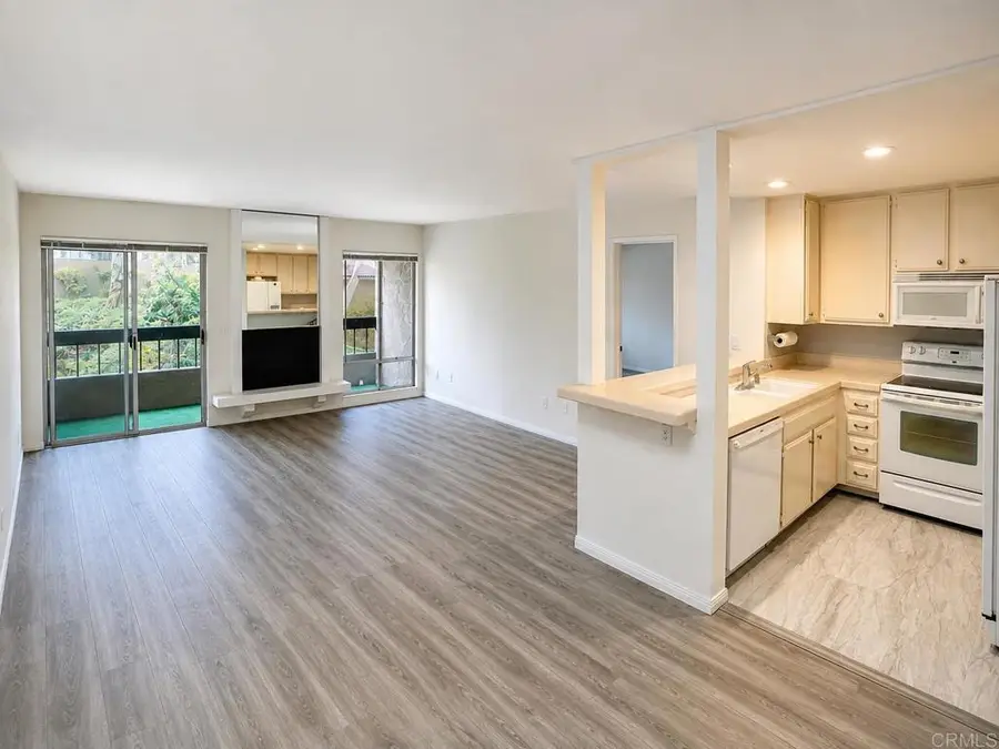 10400 Caminito Cuervo #255, San Diego, CA 92108 - #2