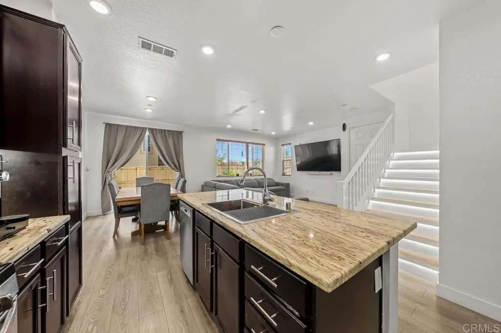 1357 Caminito Veranza #3, Chula Vista, CA 91915 - #1