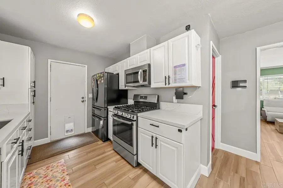 151 E Palomar St, Chula Vista, CA 91911 - #2