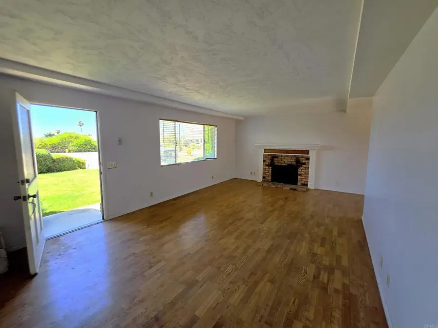 3830 Polly Lane, Carlsbad, CA 92008 - #2
