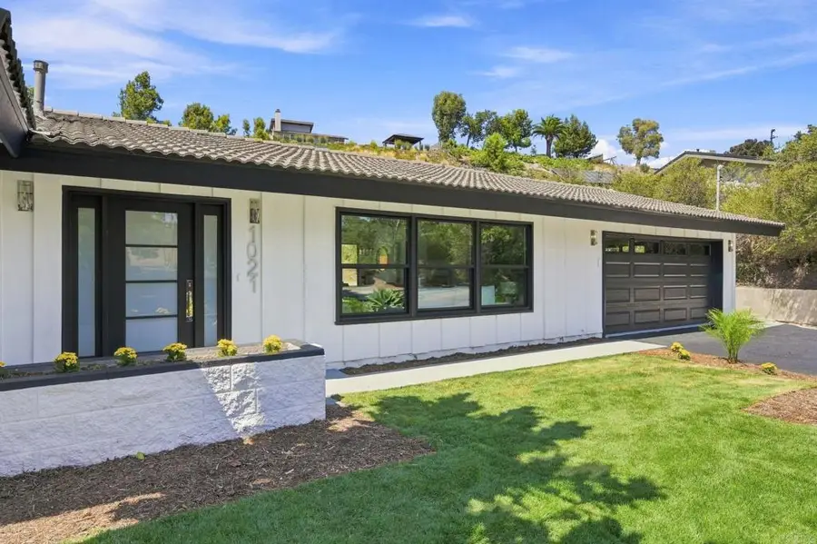 1021 Calle Escarpada, Bonita, CA 91902 - #3