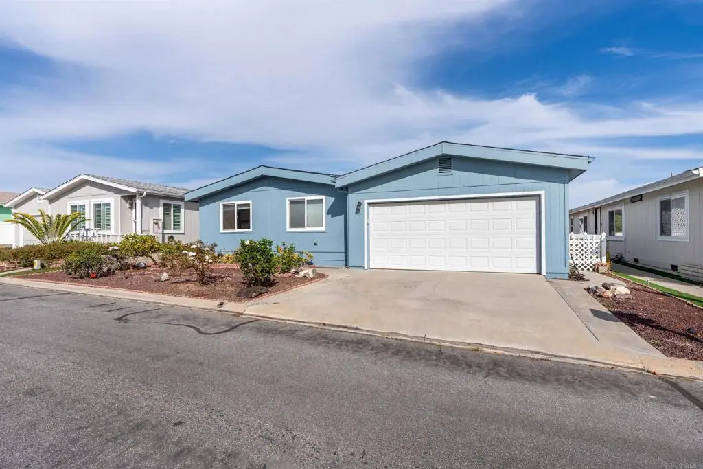 635 Via Santa Paulo, Vista, CA 92081 - #1