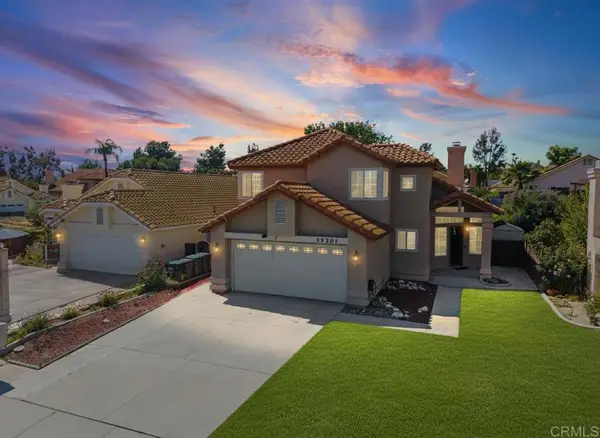 39701 Kilkare Circle, Murrieta, CA 92562