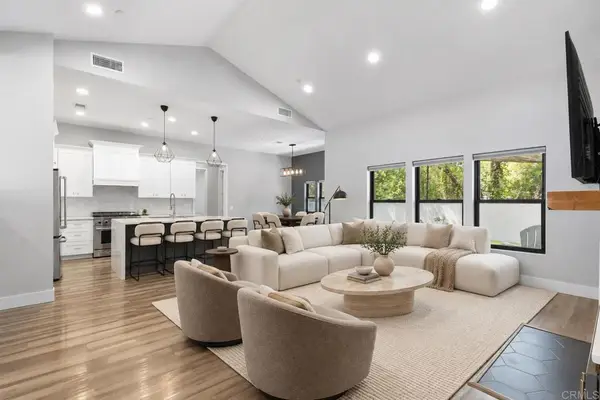 25812 Willow Lane, Escondido, CA 92026