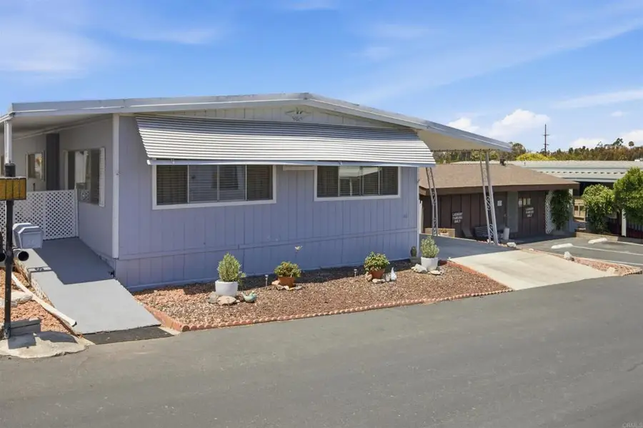 718 Sycamore #26, Vista, CA 92083 - #3