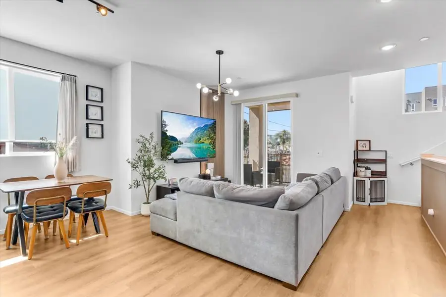 402 Creekside Cir, San Diego, CA 92114 - #2