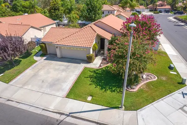 26064 Avenida Hortensia, Hemet, CA 92544