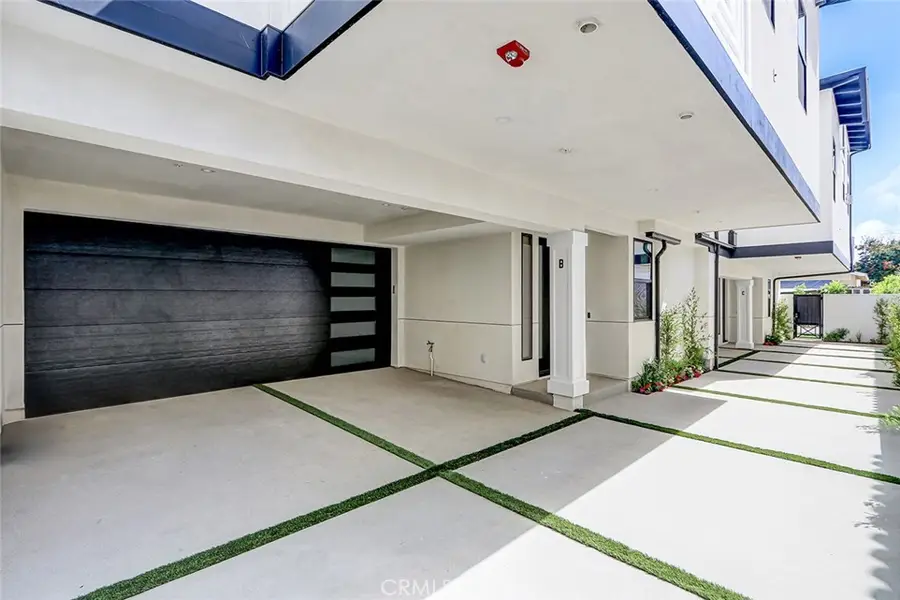 2604 Grant Avenue #B, Redondo Beach, CA 90278 - #2