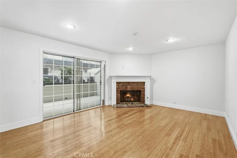 208 S Catalina Avenue #C, Redondo Beach, CA 90277 - Image #2