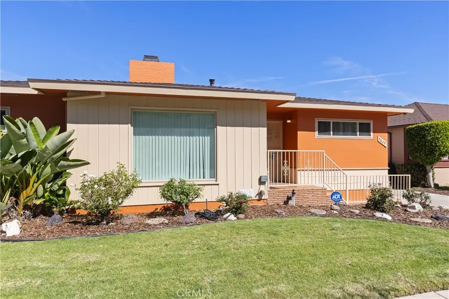 5629 Brushton, Los Angeles, CA 90008 - #2