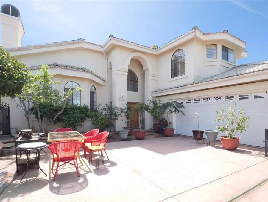 2318 W 154th Street, Gardena, CA 90249 - #3