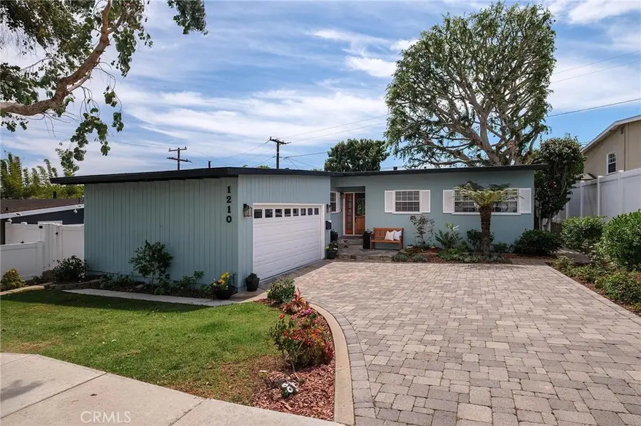 1210 Keats Street, Manhattan Beach, CA 90266 - #2